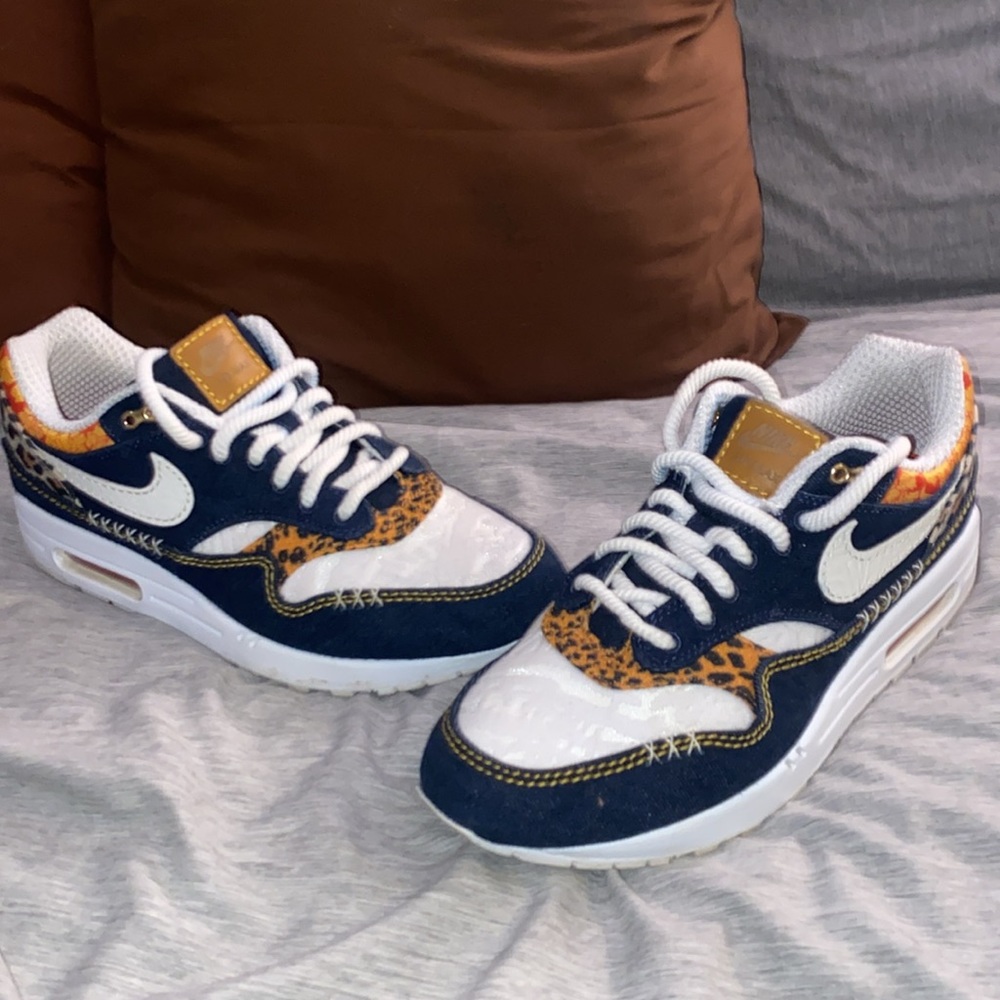 Custom nike air max - Picture 2 of 3